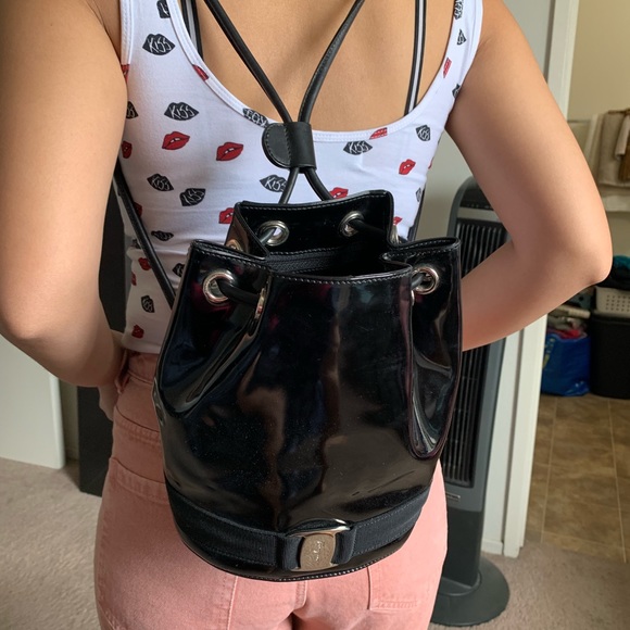 🎒CLASSIC SALVATORE FERRAGAMO MINI BACKPACK - Picture 5 of 16